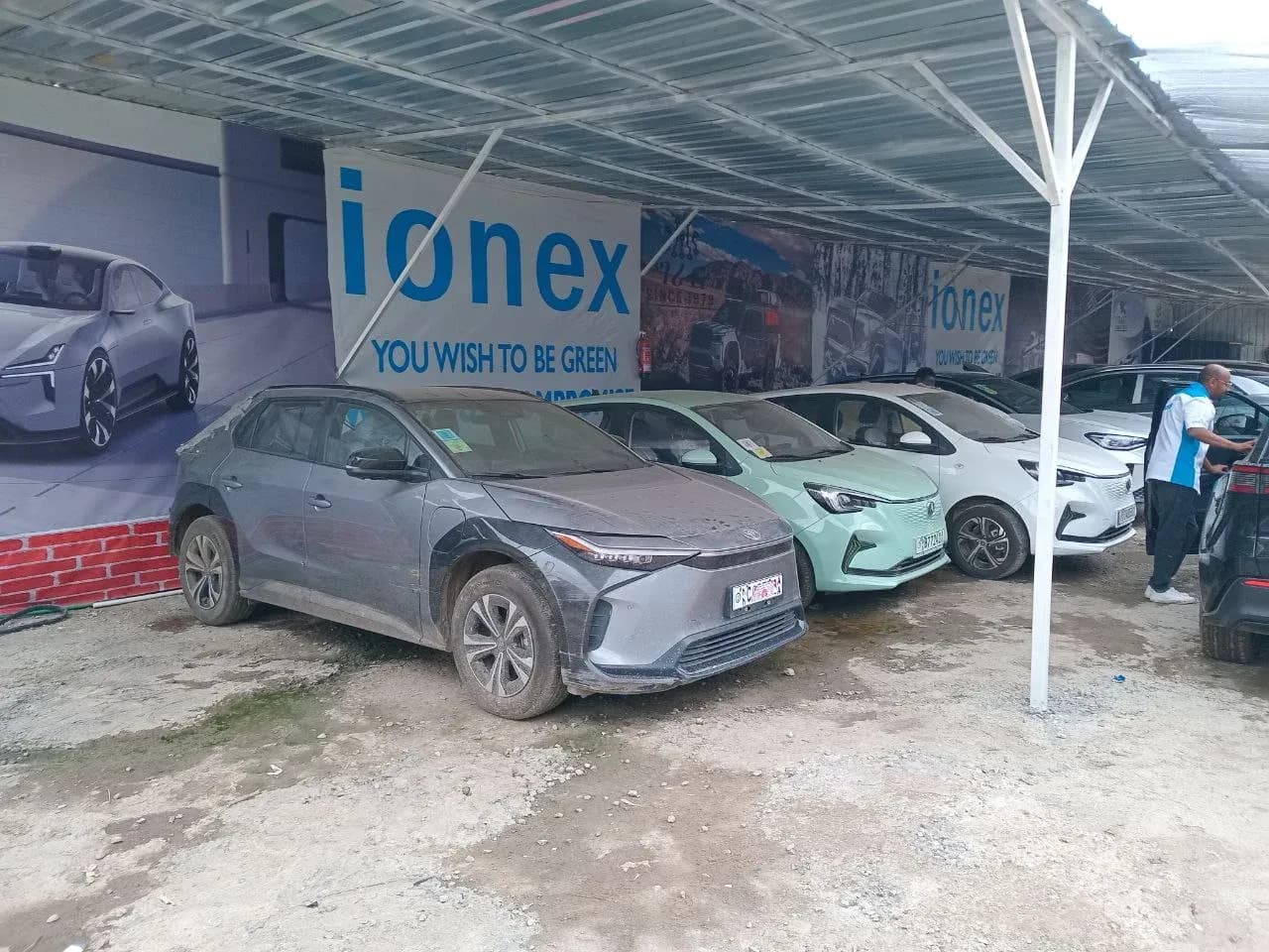 electric vehicle garage in Addis ababa,v2